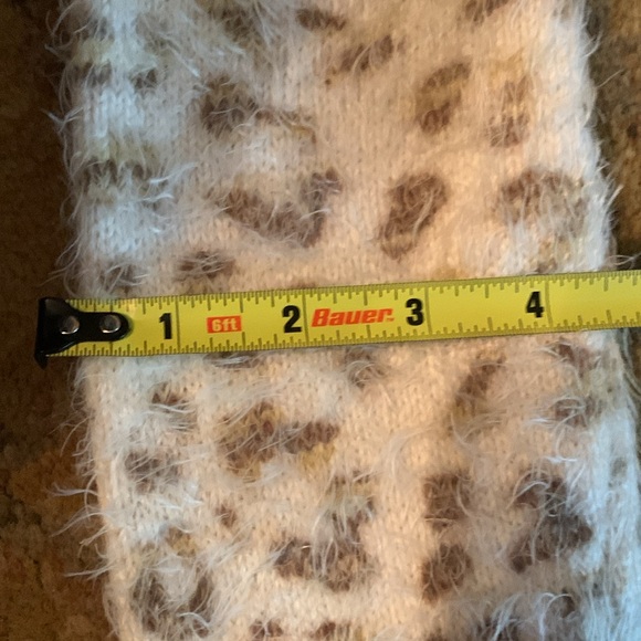 Cynthia Rowley’s Animal Print Open-front Eyelash Long Sleeve Soft Cardigan. Med - Picture 9 of 9